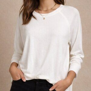 Lucky Brand Soft Lightweight Cream/White Pullover | Size Small